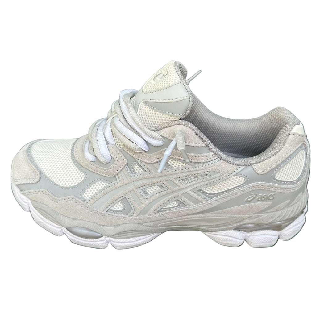 Double laced Asics Gel Nyc cloud grey